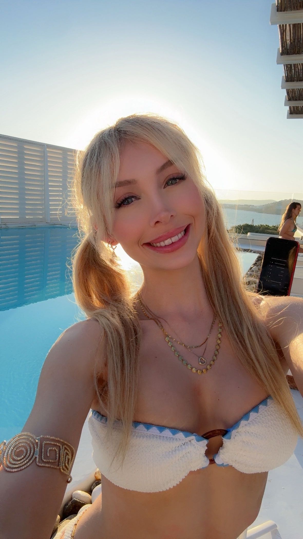 emxllouise snapchat image archive image