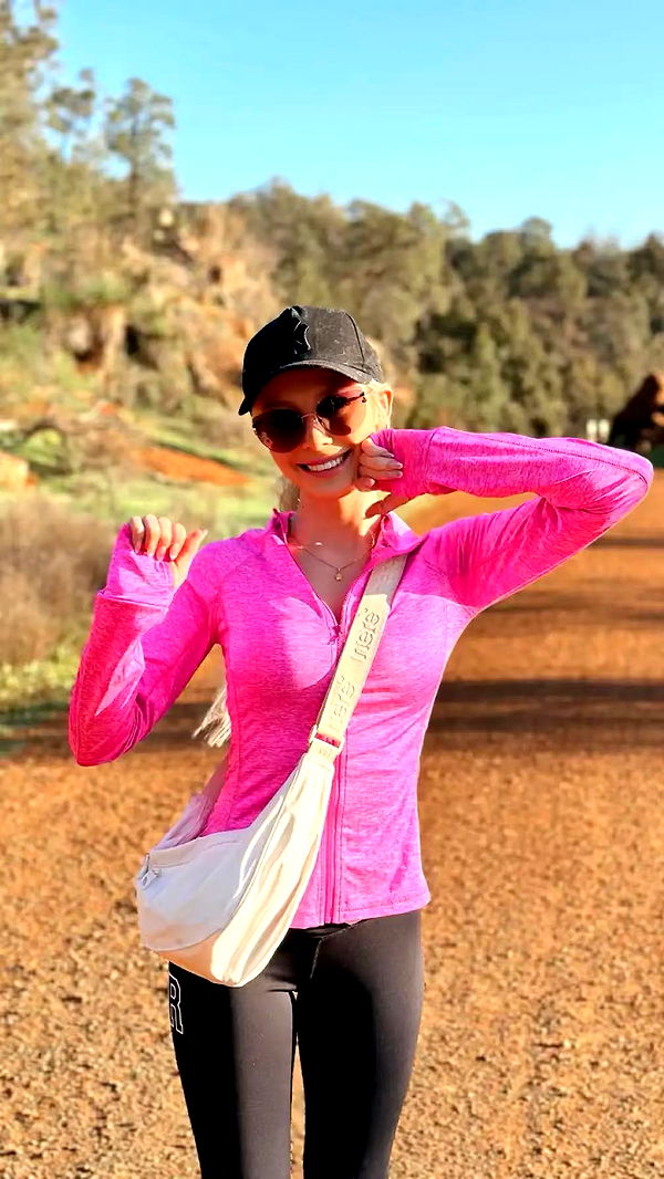 emxllouise image ~ Altpins