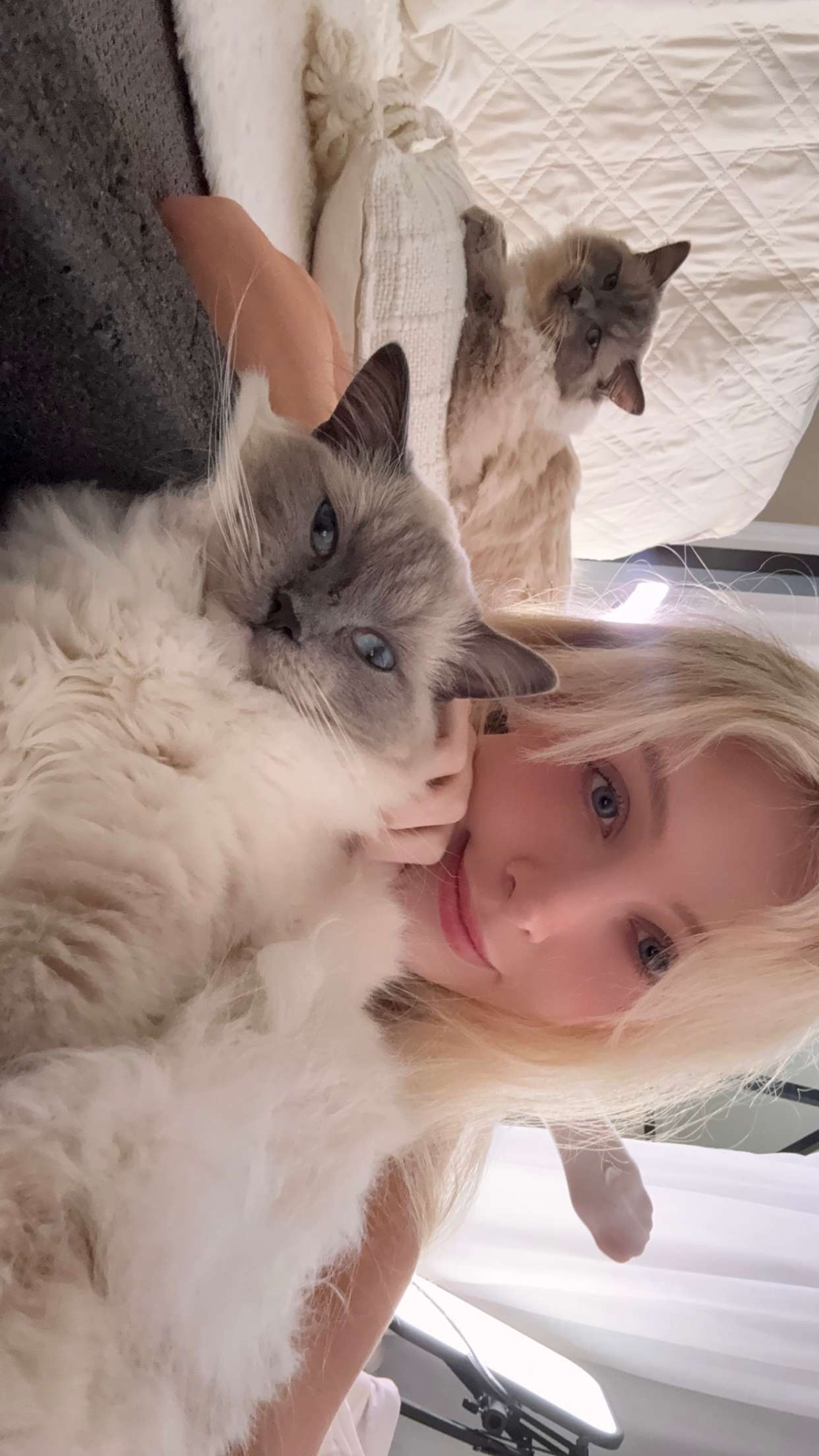 emxllouise snapchat image archive image