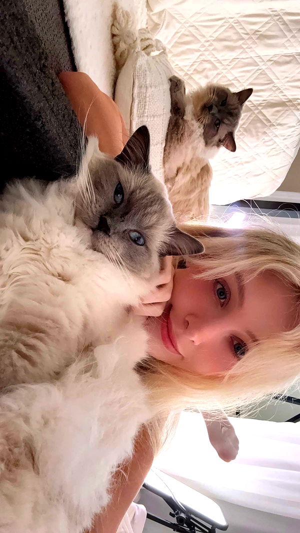 emxllouise image ~ Altpins