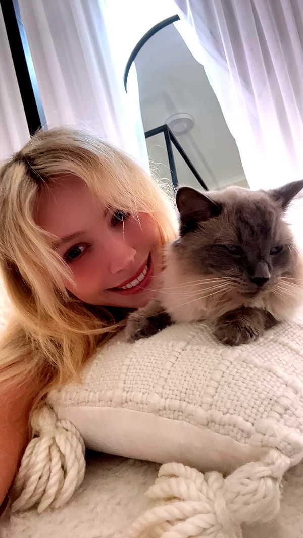 emxllouise image ~ Altpins