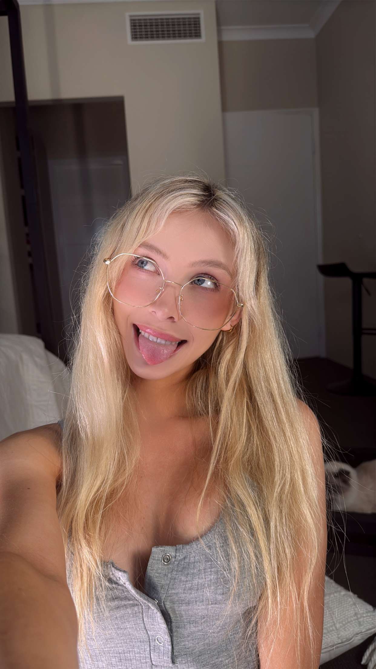 emxllouise snapchat image archive image