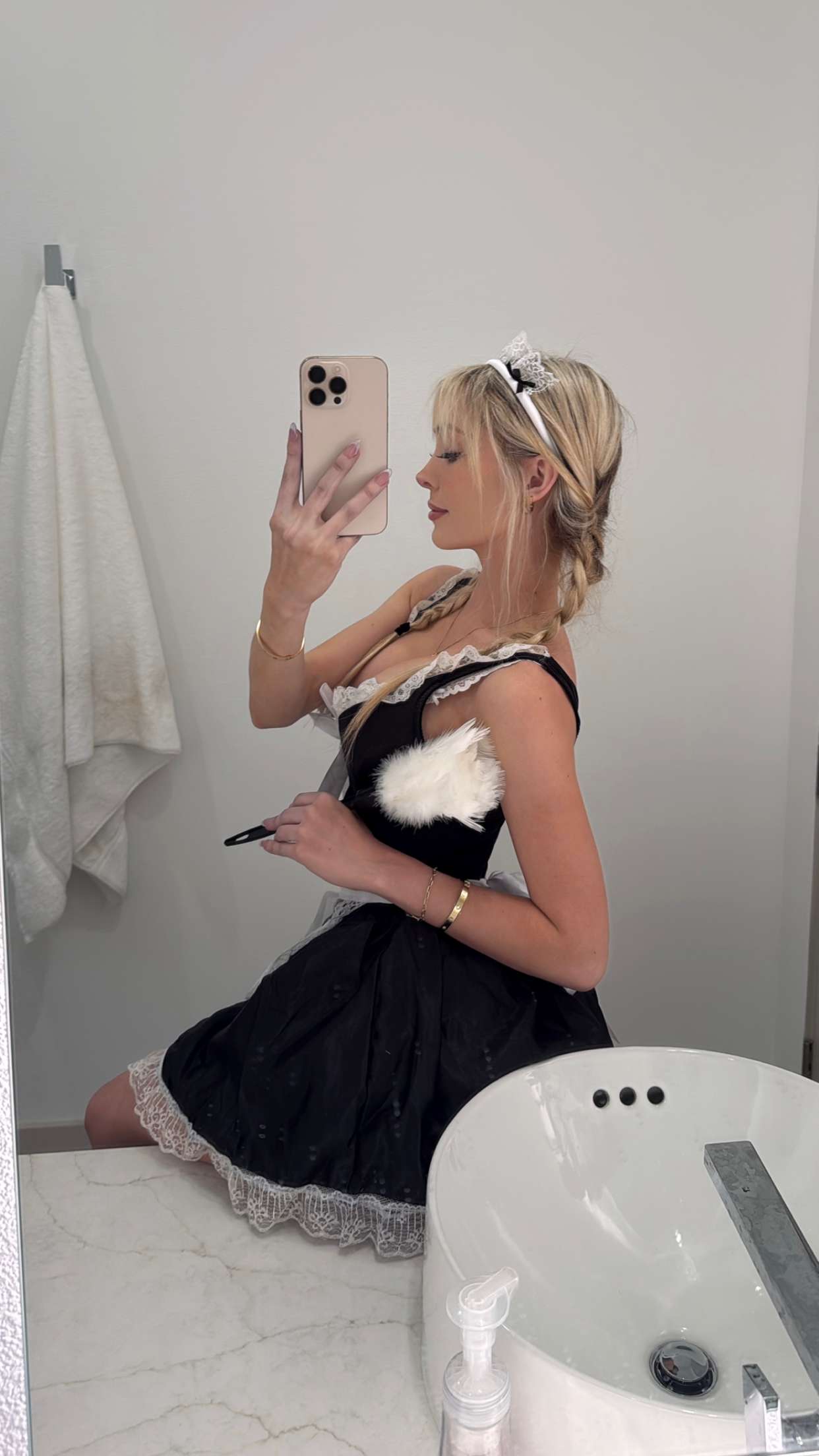 emxllouise snapchat image archive image