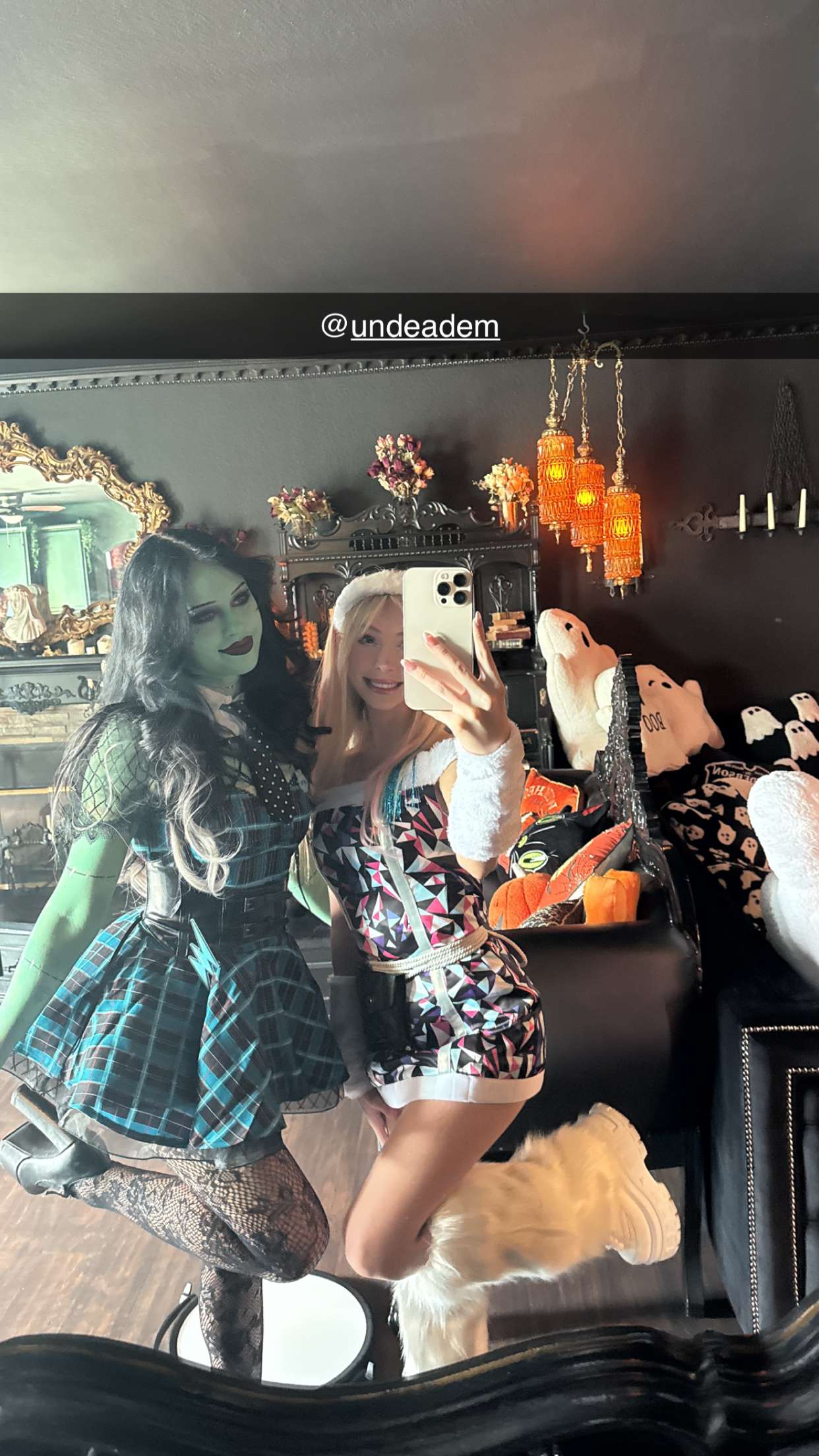 emxllouise snapchat image archive image