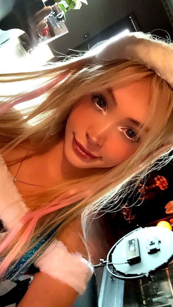 emxllouise image ~ Altpins