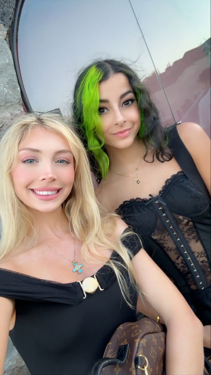 emxllouise snapchat image archive image