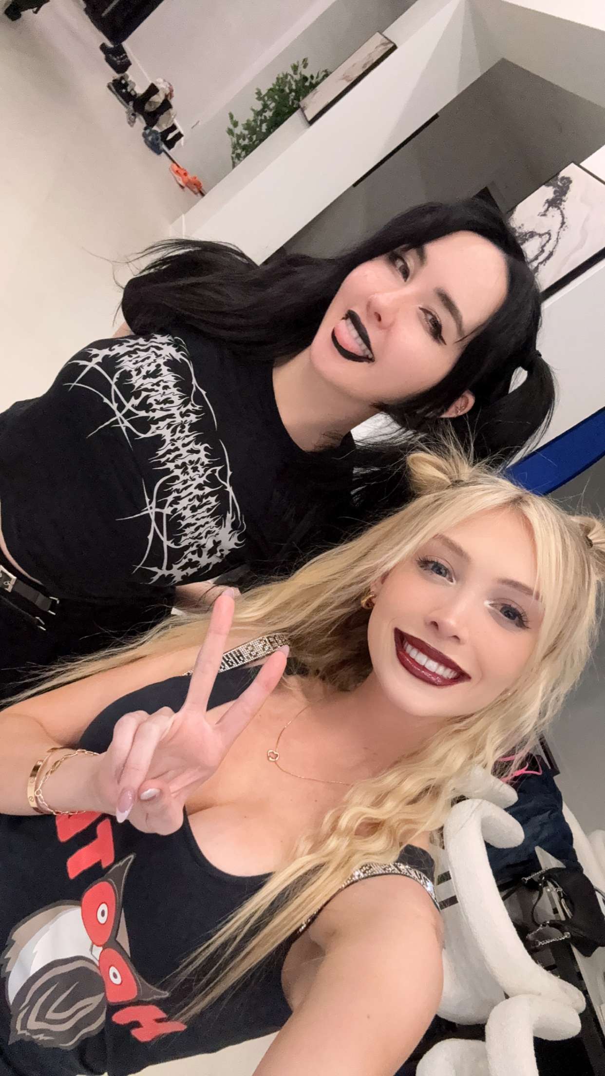 emxllouise snapchat image archive image