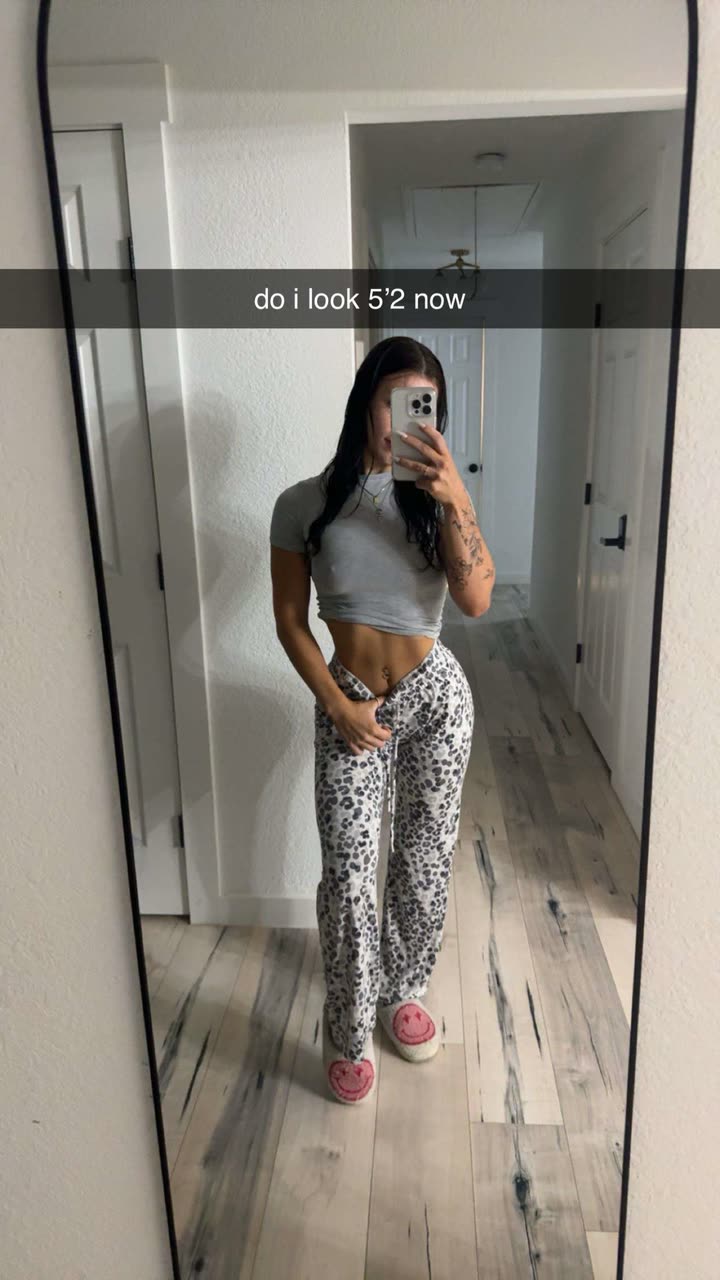 fionamaefit snapchat image archive image