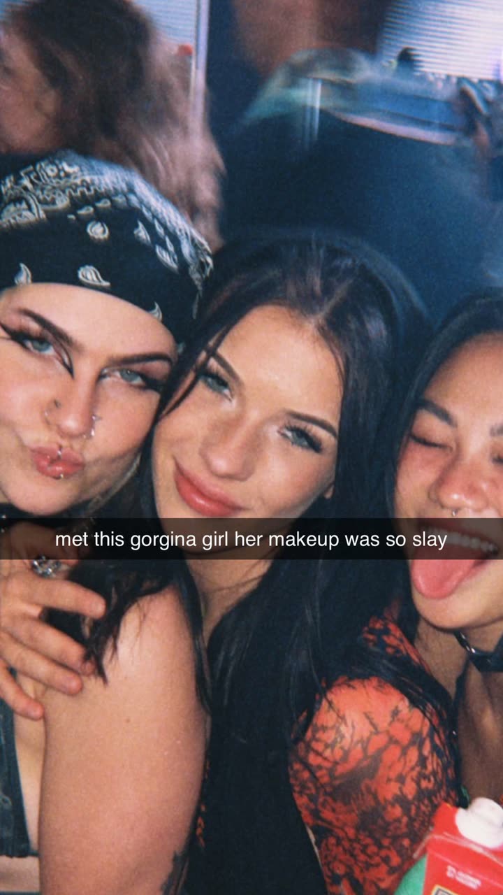 fionamaefit snapchat image archive image