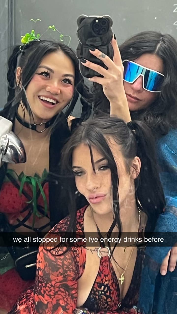 fionamaefit snapchat image archive image