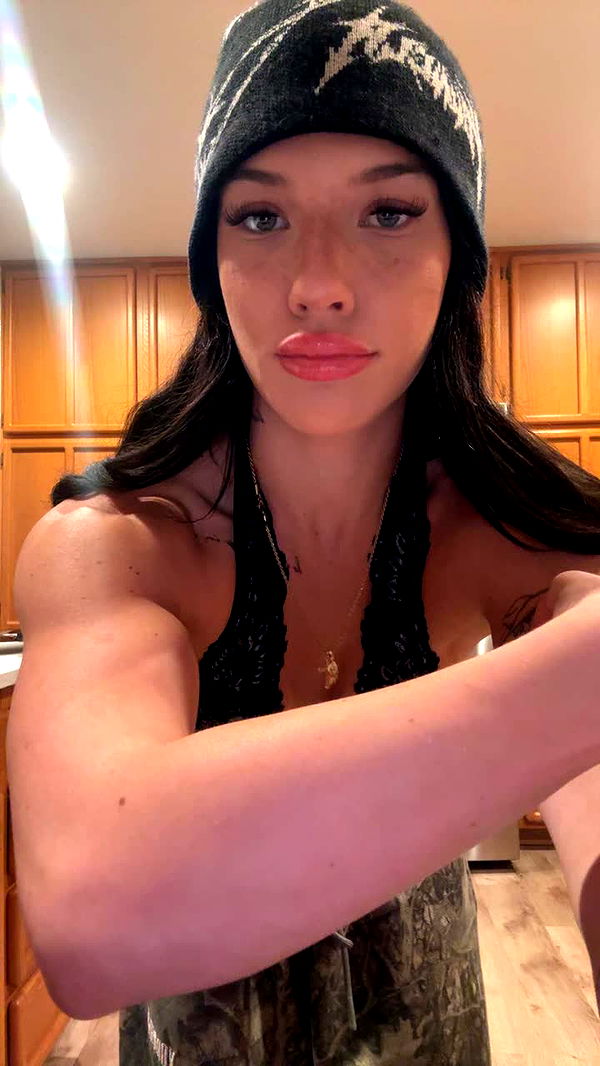 fionamaefit image ~ Altpins