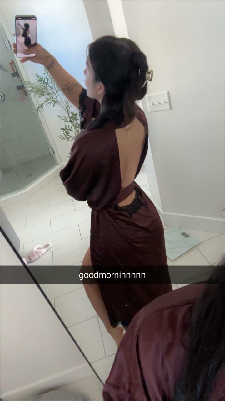 fionamaefit snapchat image archive image