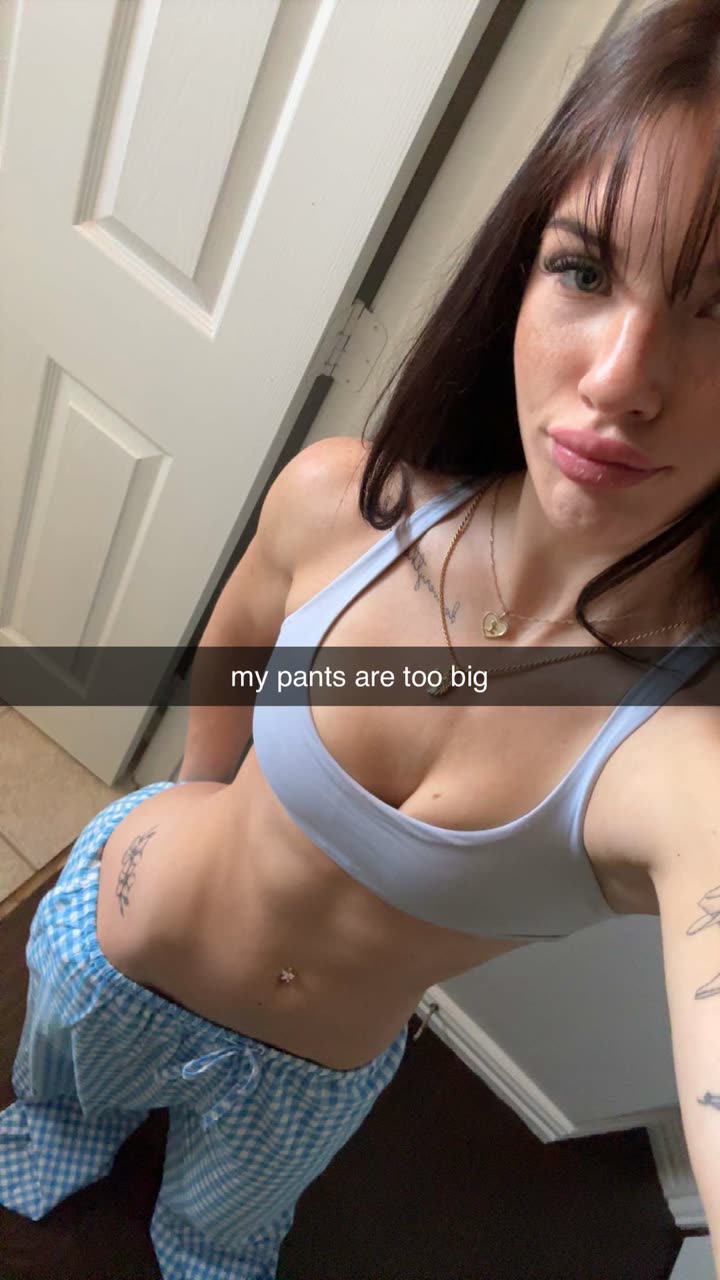 fionamaefit snapchat image archive image