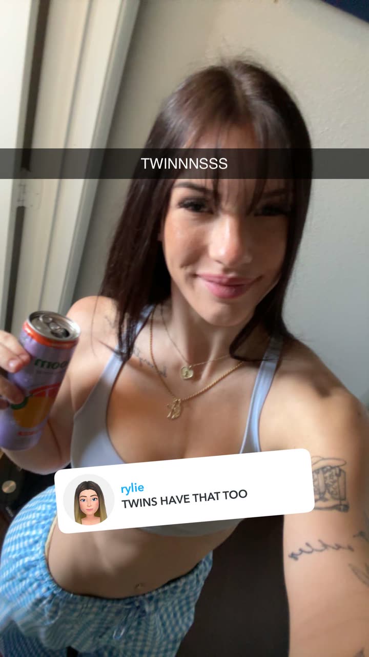 fionamaefit snapchat image archive image