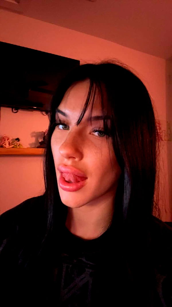 fionamaefit image ~ Altpins