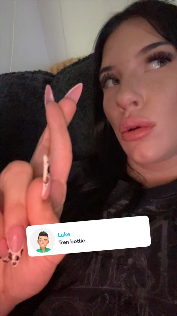 fionamaefit snapchat image archive image