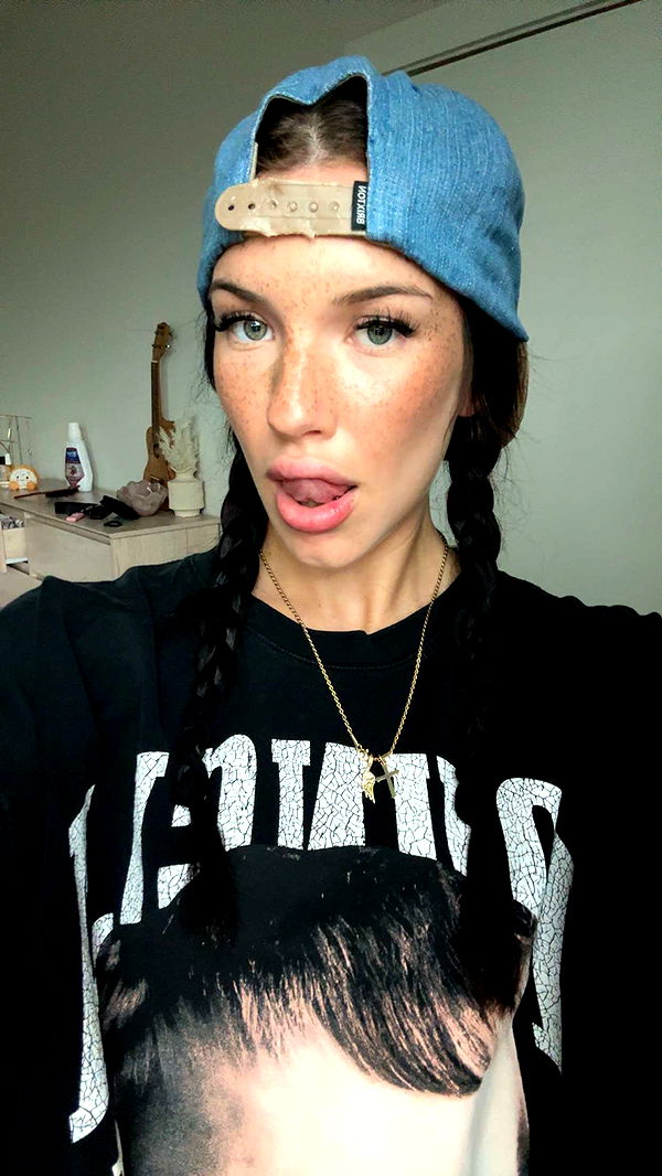 fionamaefit image ~ Altpins