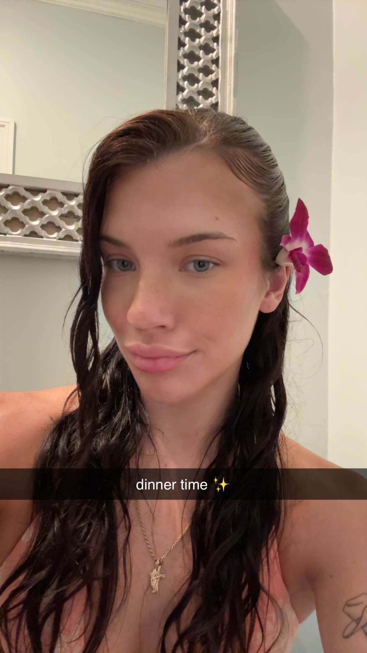 fionamaefit snapchat image archive image