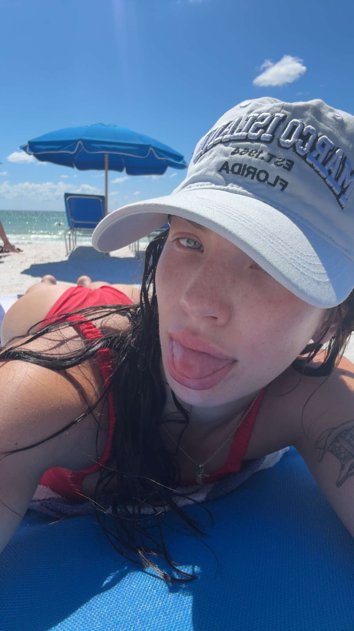 fionamaefit snapchat image archive image