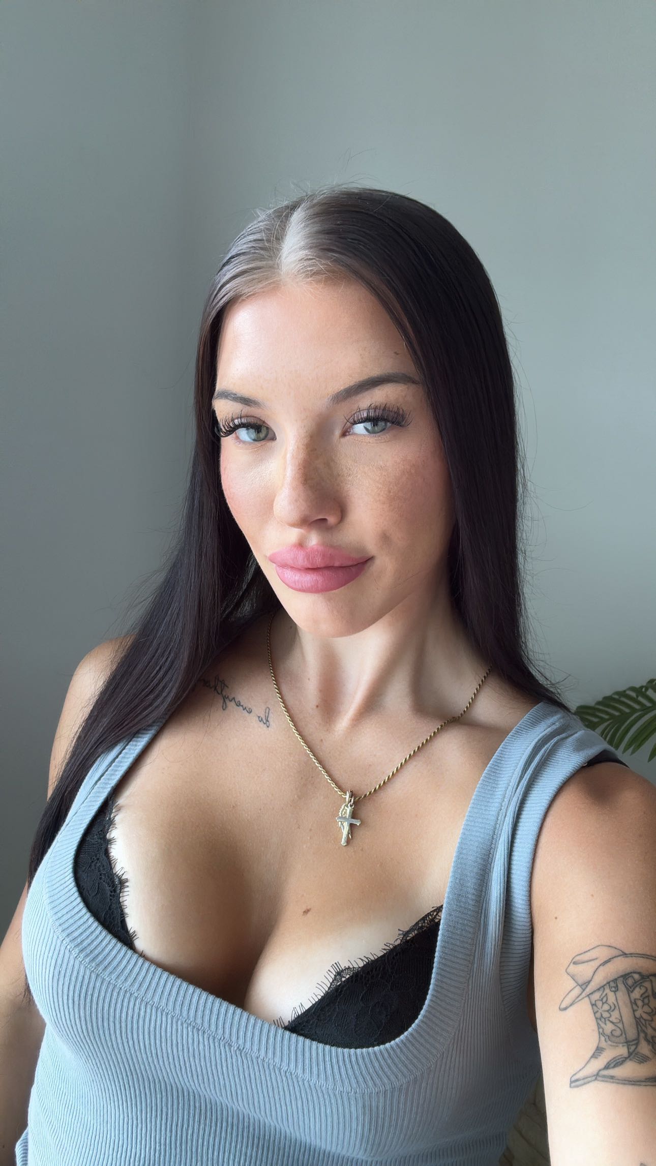 fionamaefit snapchat image archive image