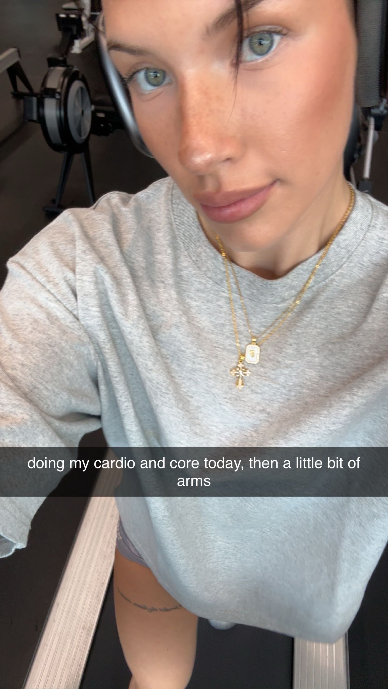 fionamaefit snapchat image archive image