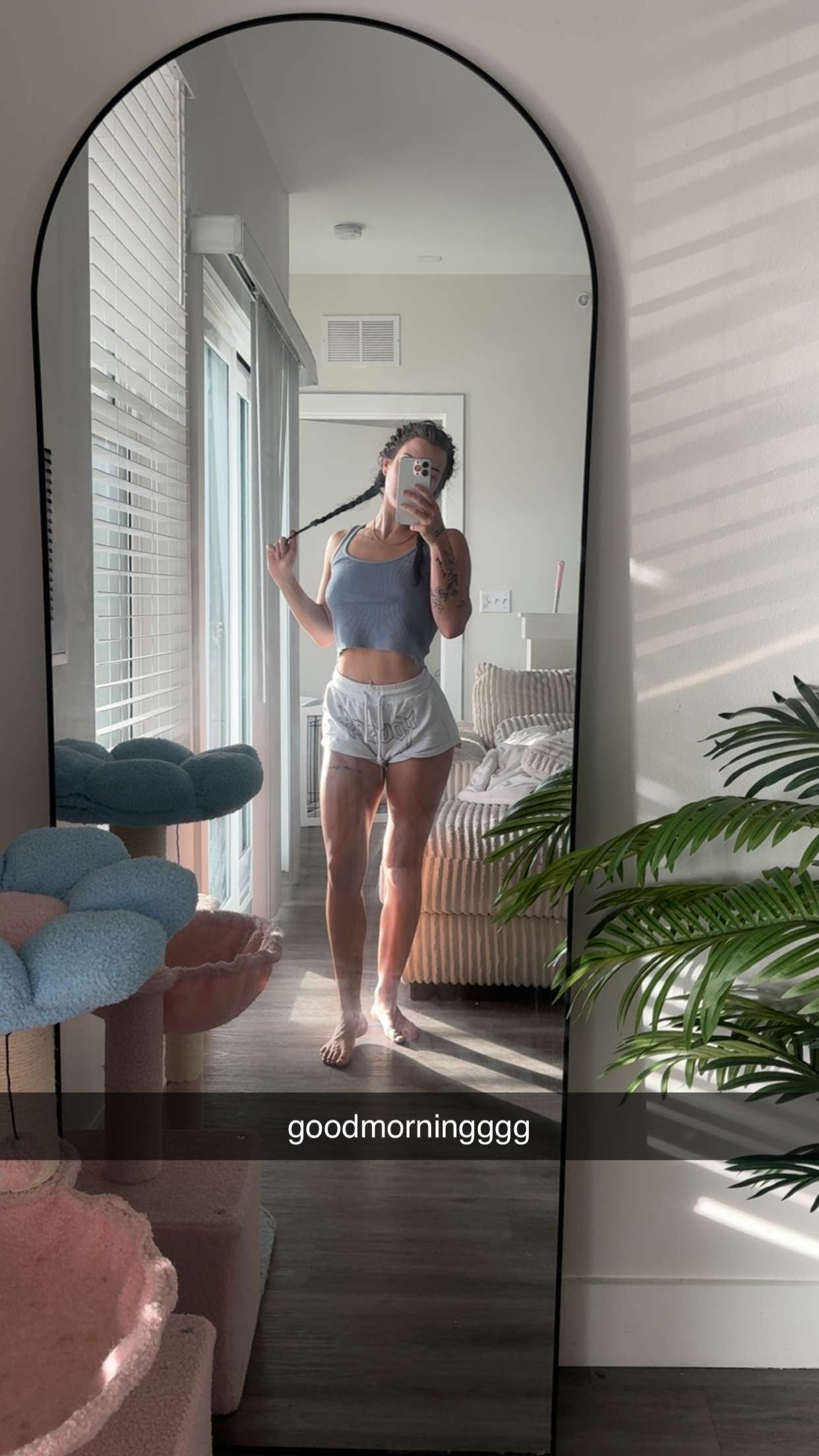 fionamaefit snapchat image archive image