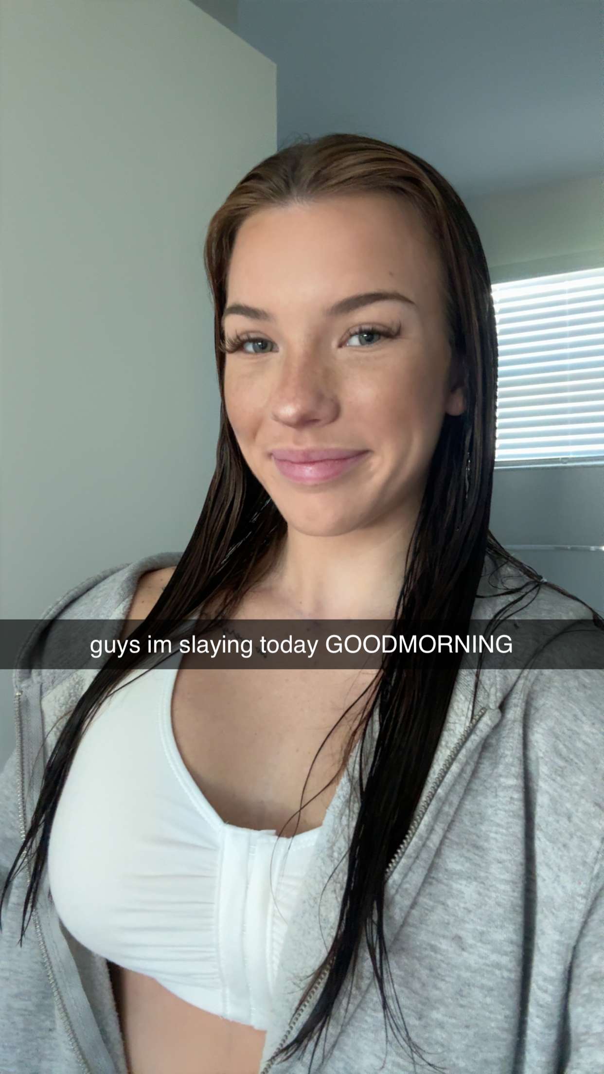 fionamaefit snapchat image archive image