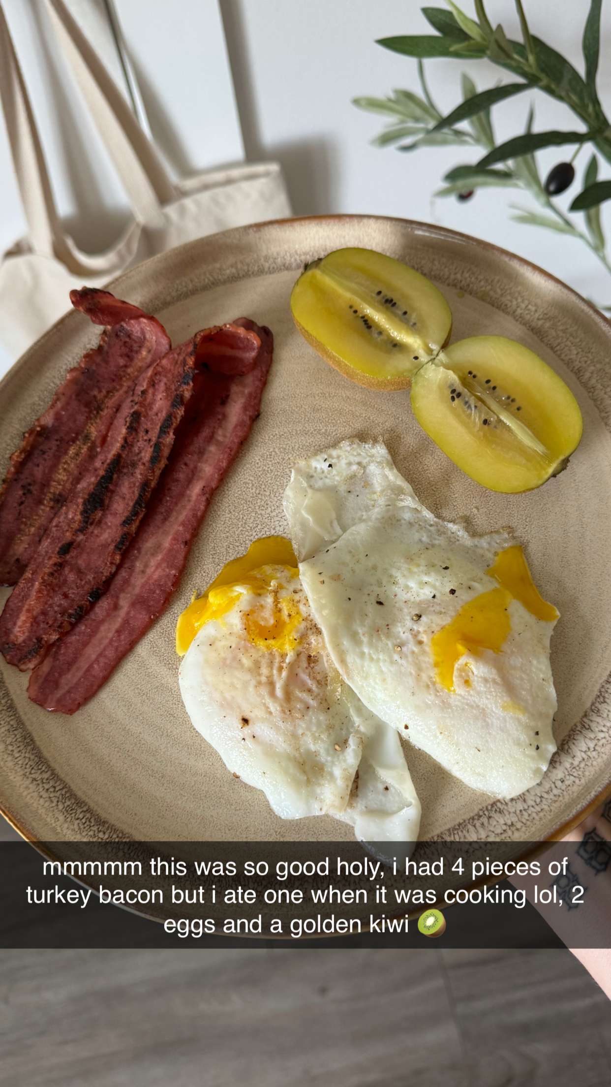 fionamaefit snapchat image archive image