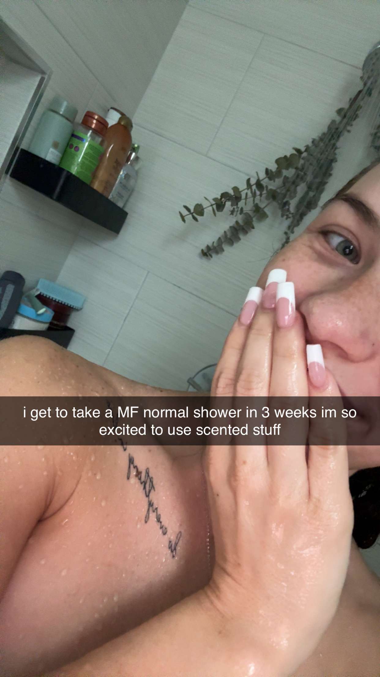 fionamaefit snapchat image archive image