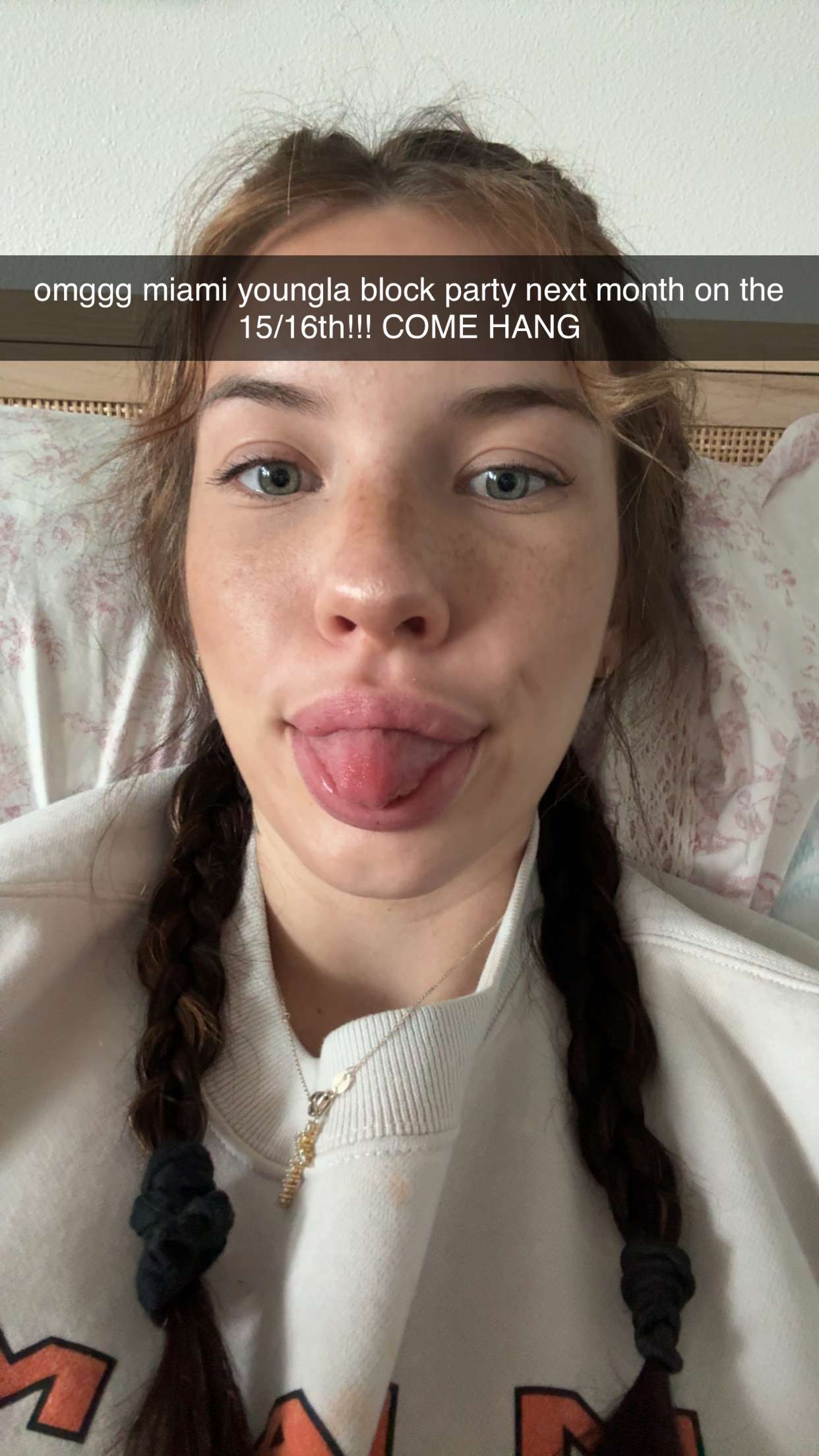 fionamaefit snapchat image archive image