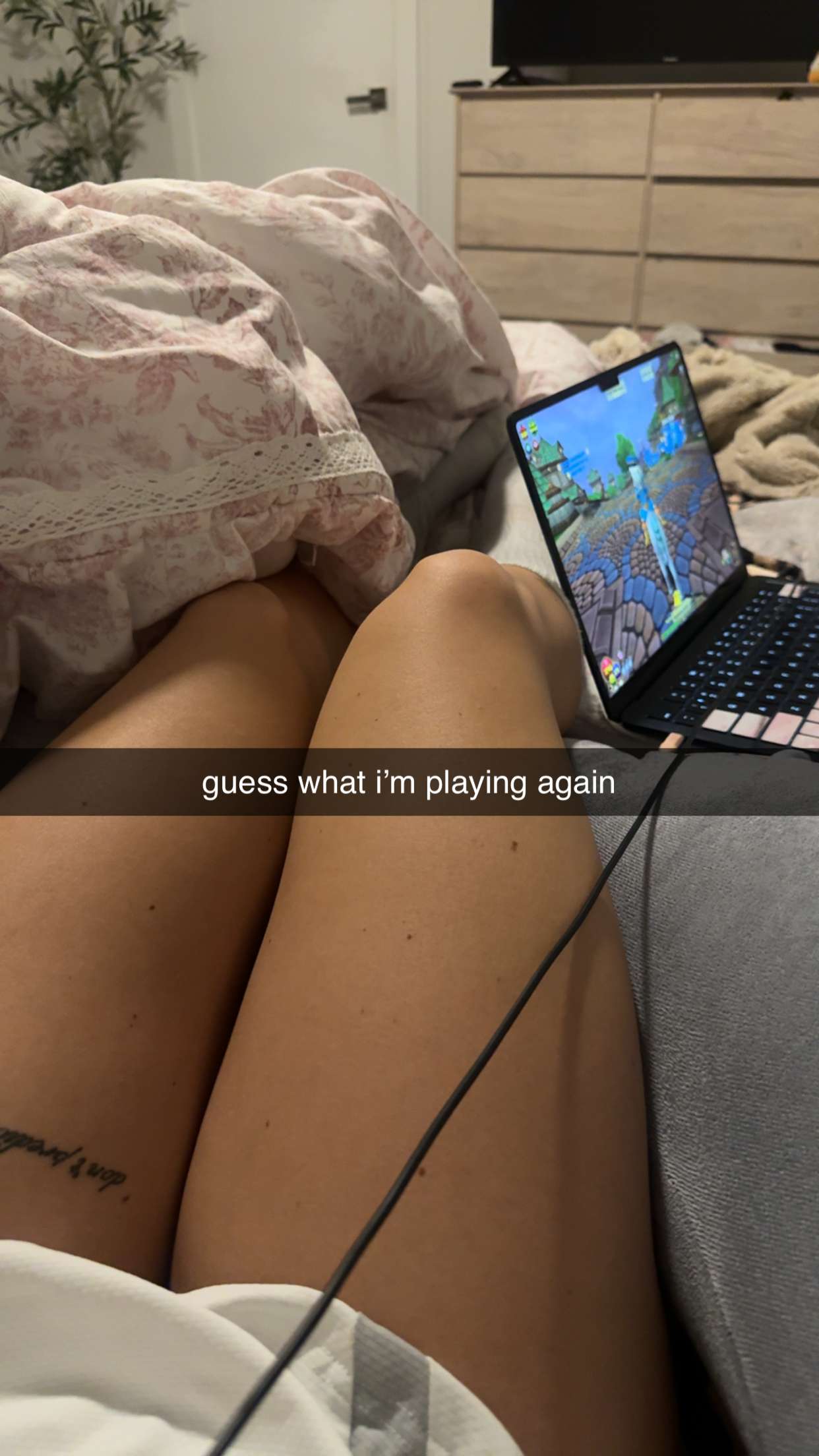 fionamaefit snapchat image archive image
