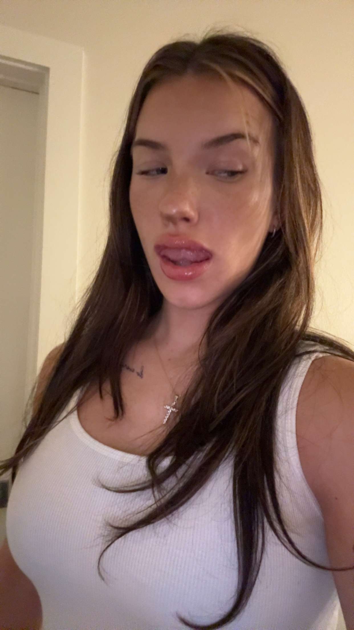 fionamaefit snapchat image archive image