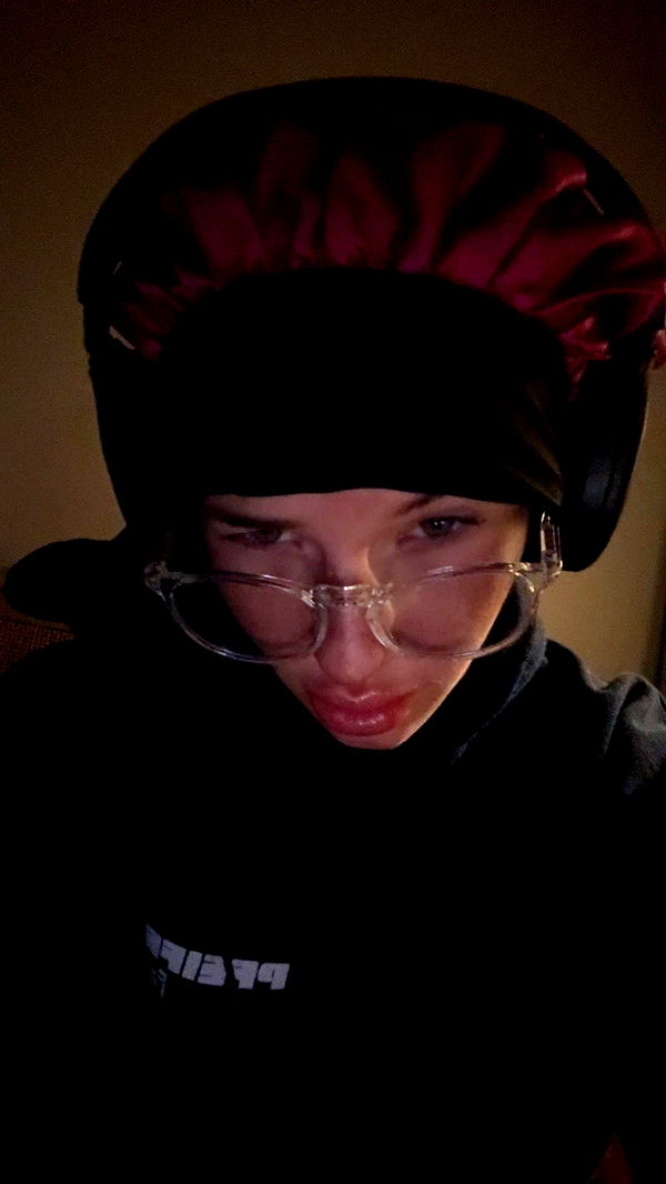 fionamaefit image ~ Altpins