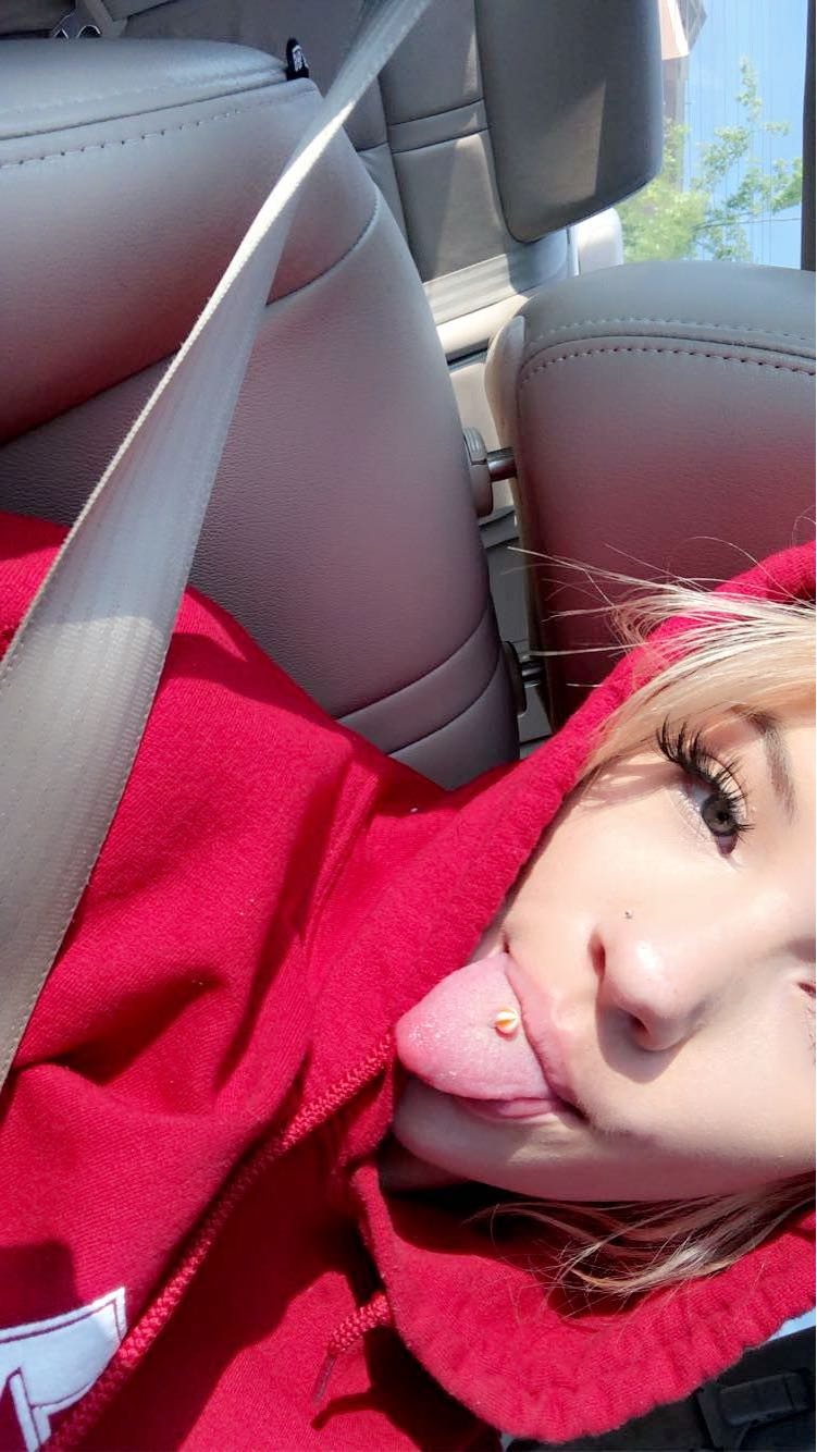 fionamaefit snapchat image archive image