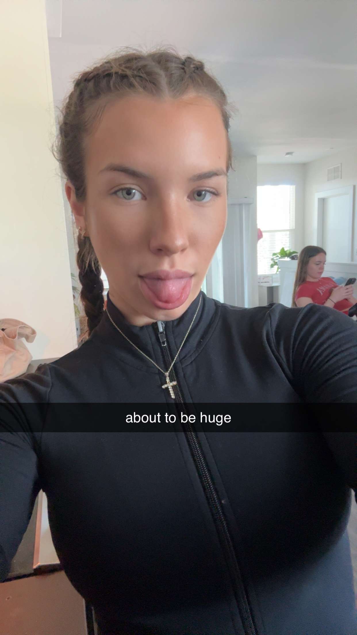 fionamaefit snapchat image archive image