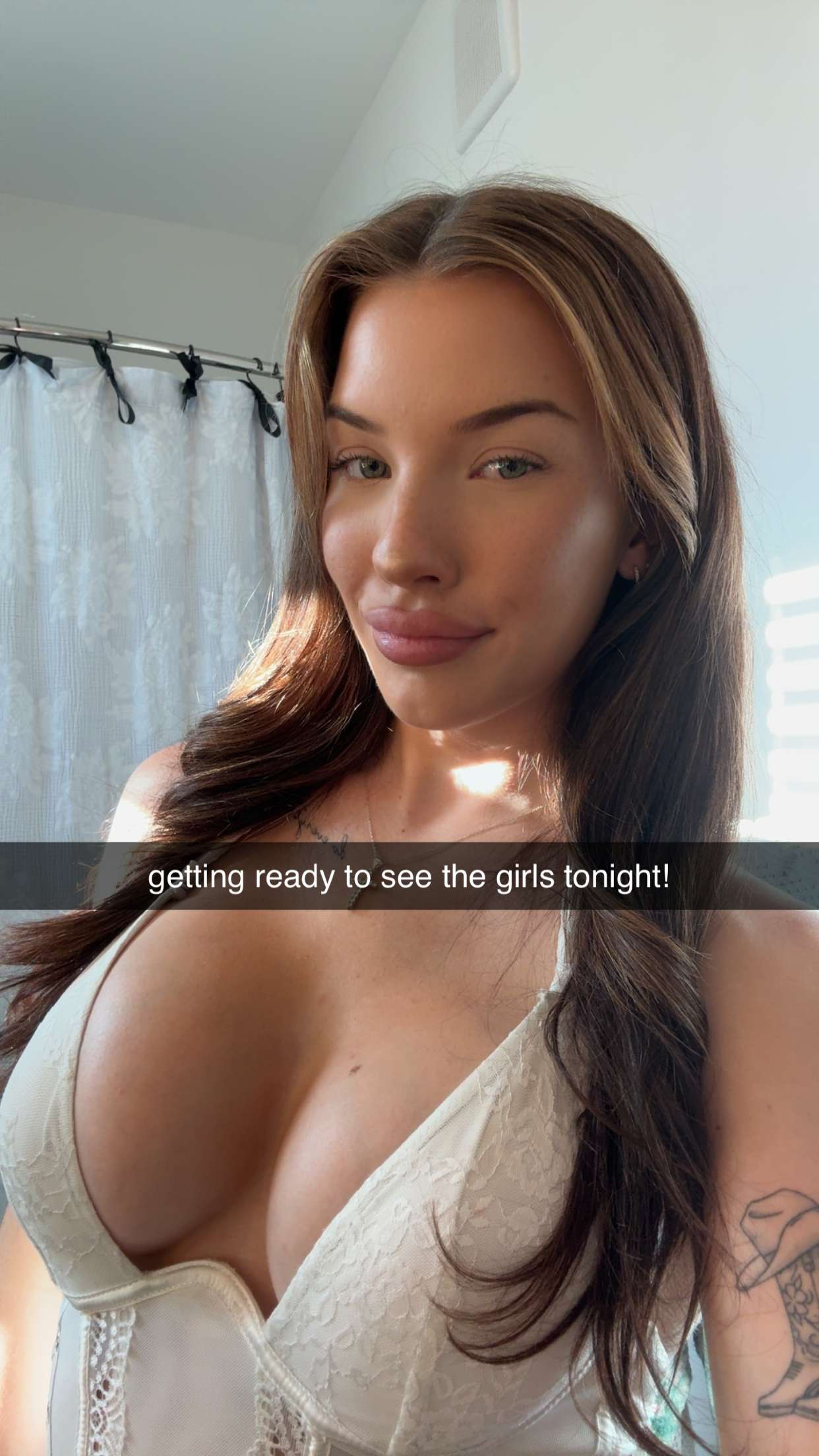 fionamaefit snapchat image archive image