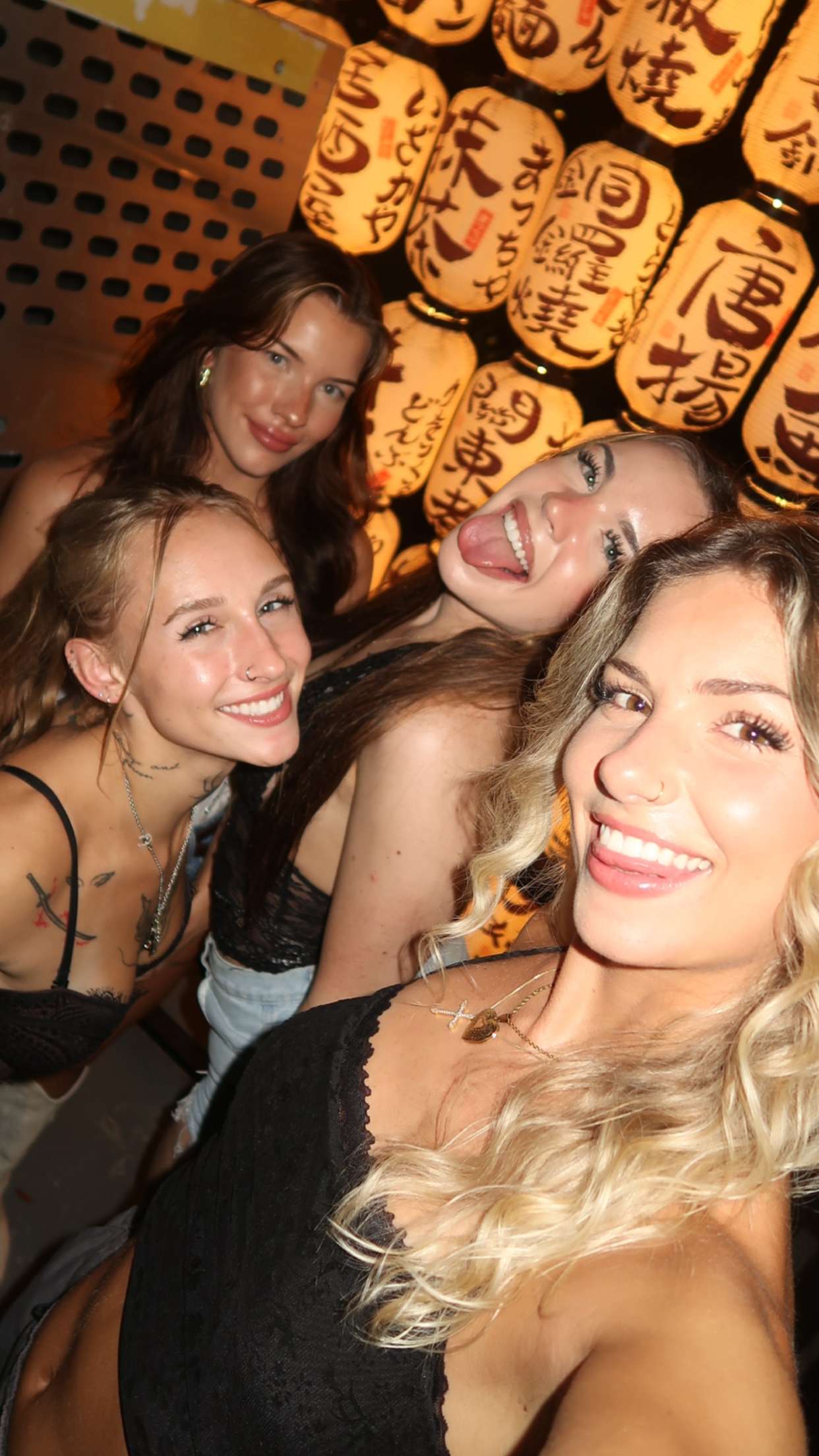 fionamaefit snapchat image archive image