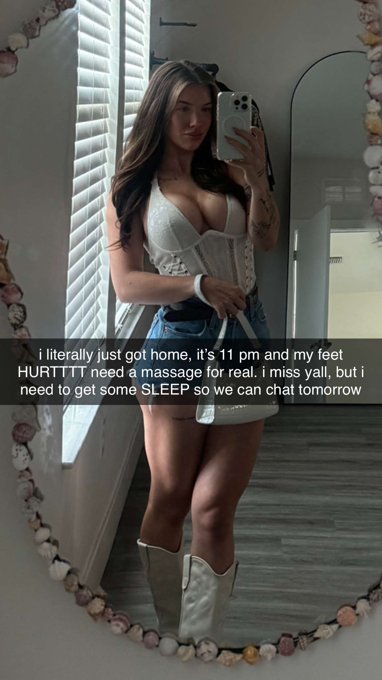 fionamaefit snapchat image archive image