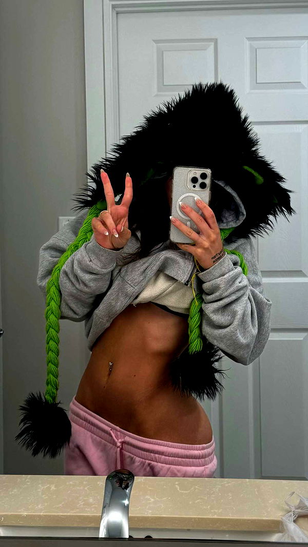 fionamaefit image ~ Altpins