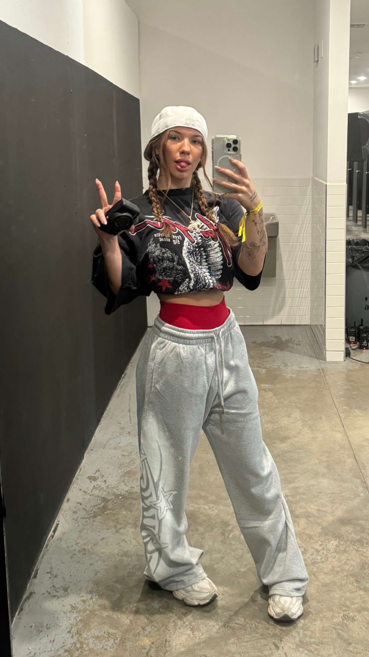 fionamaefit snapchat image archive image