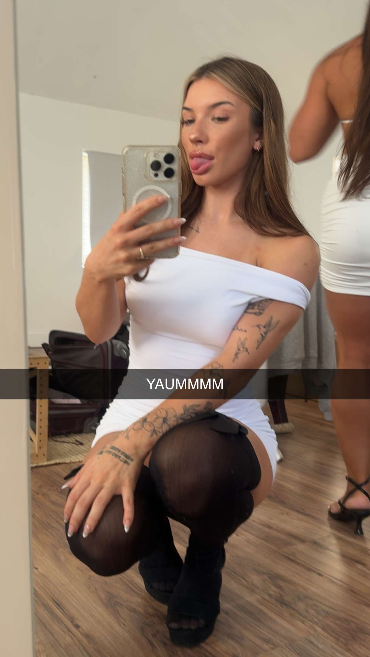 fionamaefit snapchat image archive image