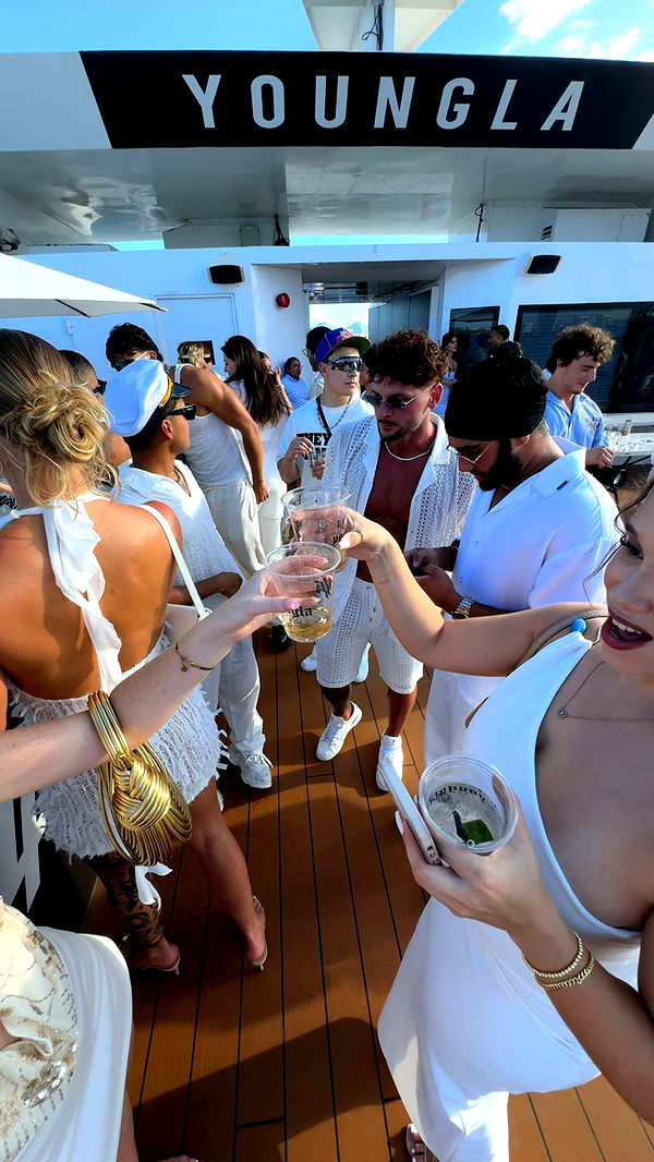 fionamaefit image ~ Altpins