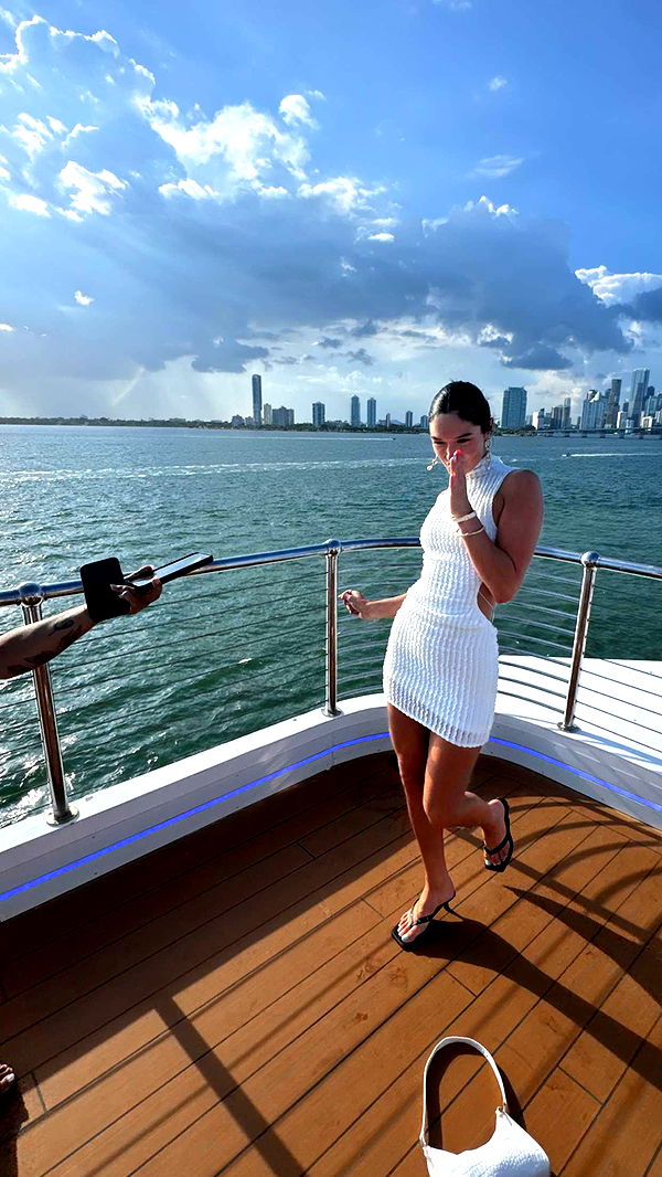 fionamaefit image ~ Altpins