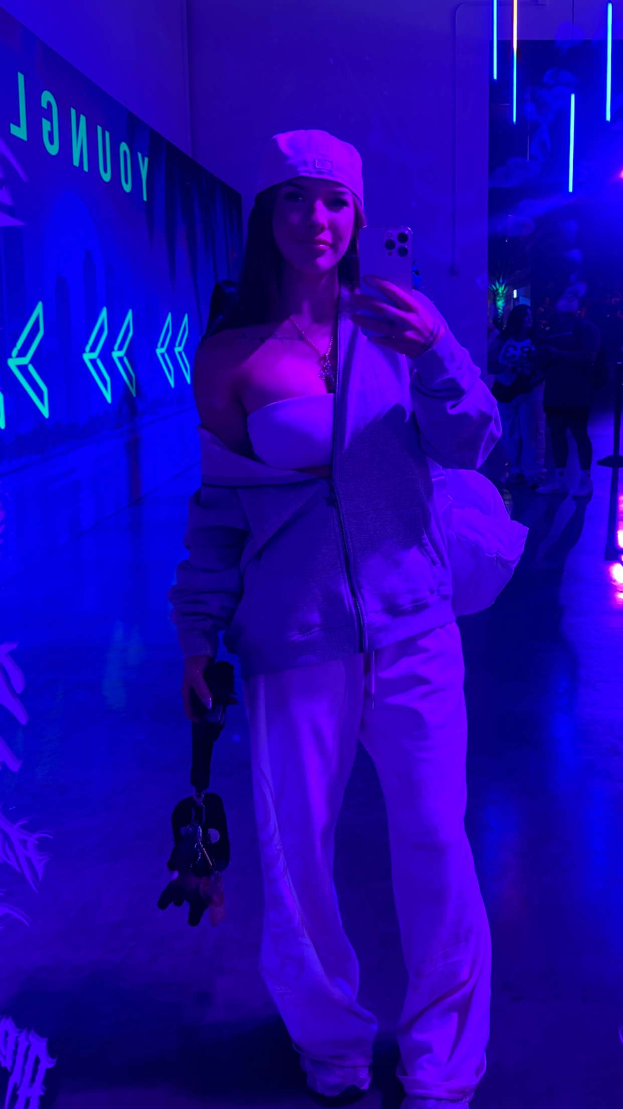 fionamaefit snapchat image archive image