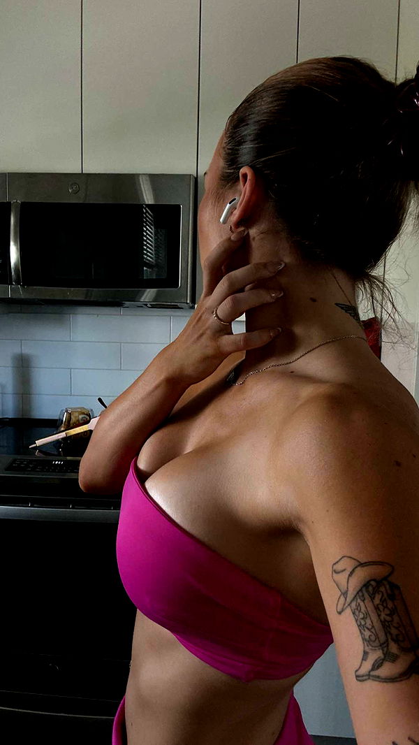 fionamaefit image ~ Altpins