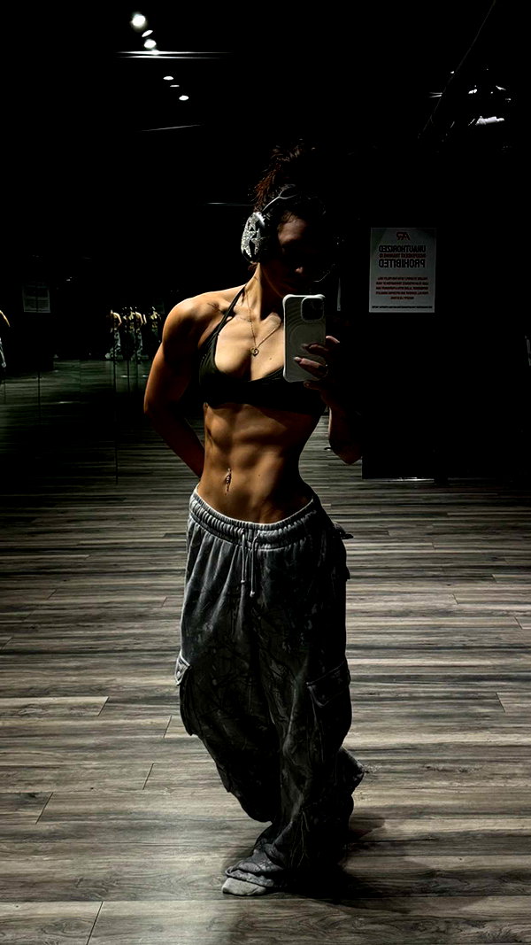 fionamaefit snapchat image archive image