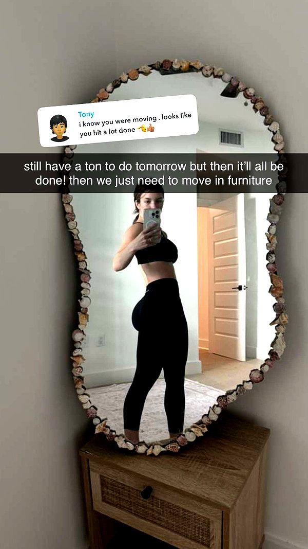fionamaefit snapchat image archive image
