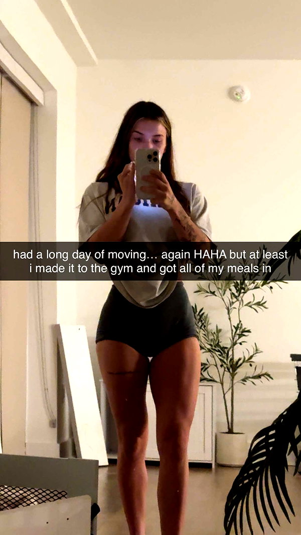 fionamaefit snapchat image archive image