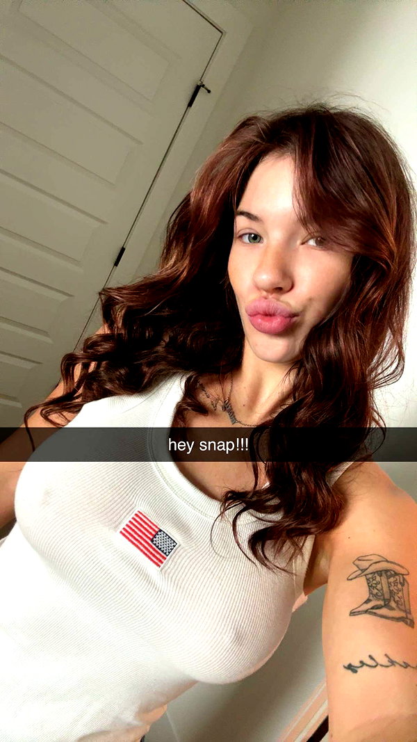 fionamaefit snapchat image archive image