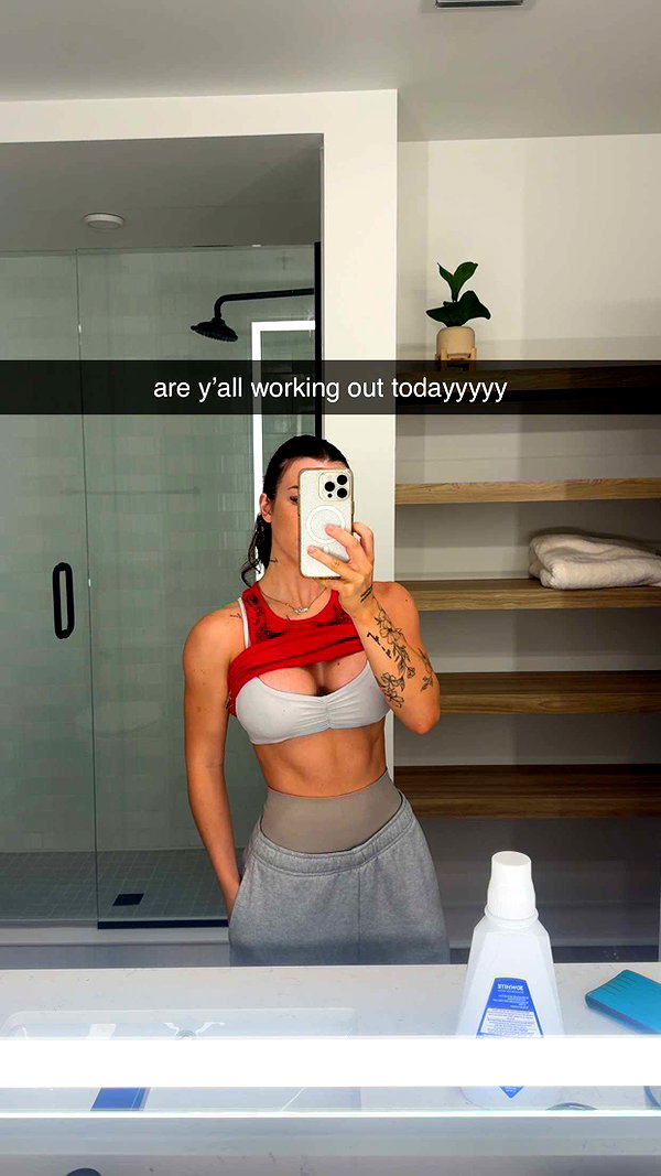 fionamaefit snapchat image archive image